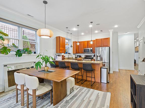 4th image of 4903 N Winthrop Ave #Gn