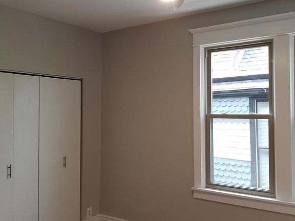 3rd image of 72 Tracy St #1