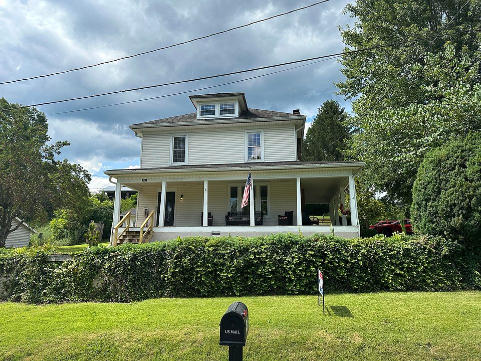 445 4th Ave, Dungannon, VA 24245 MLS 9954591 Zillow