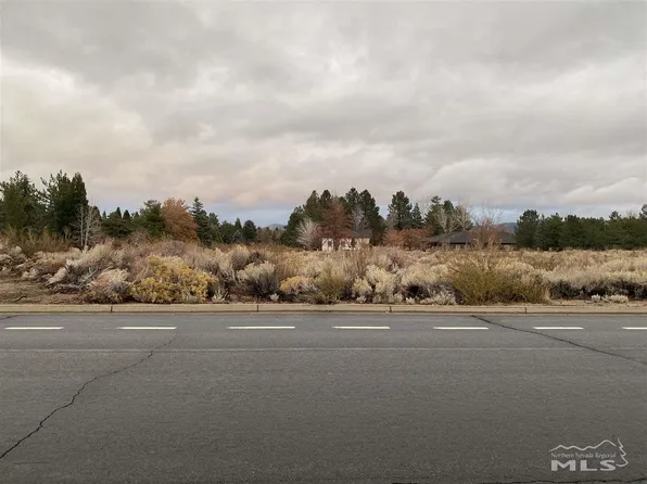 1087 Longview Way, Carson City, NV 89703