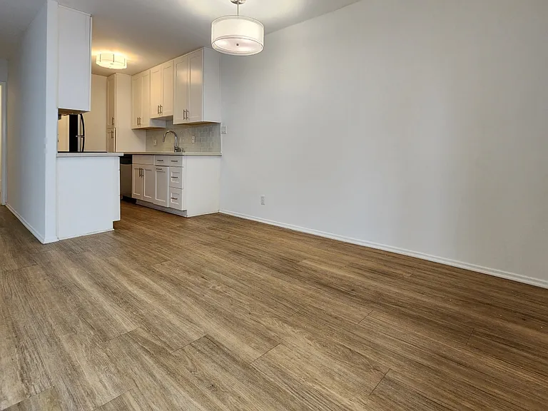 1852 Corinth Ave #5 — Photo 22