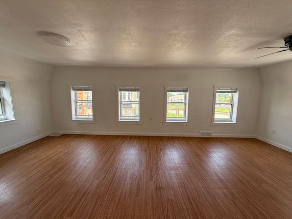 108 W Main St #C