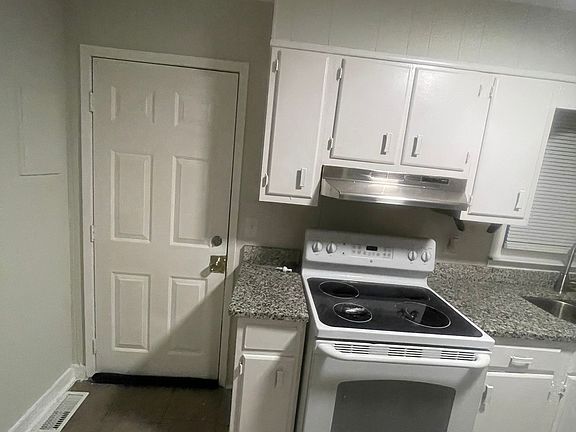 2nd image of 605 Culbreth Ave APT C