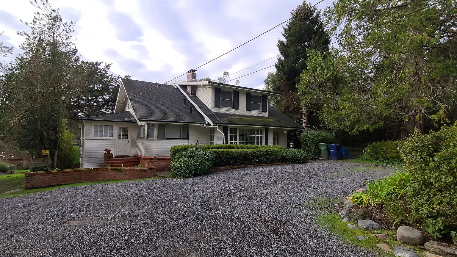 Bove — Photo 1