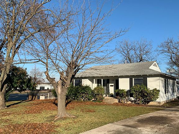 3rd image of 301 Hillside Ave