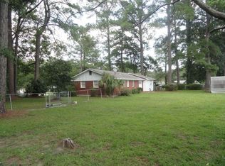 7 Greenleaf Ct, Savannah, GA 31406