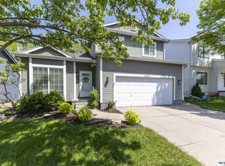 18710 L St, Omaha, NE 68135