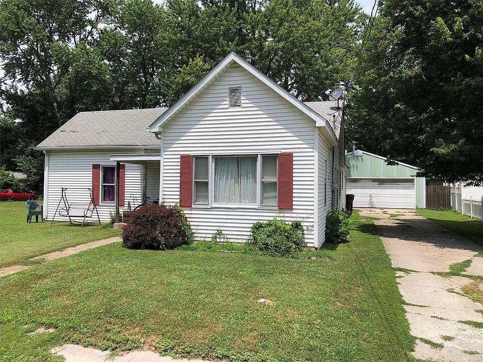 1st image of 223 E North St