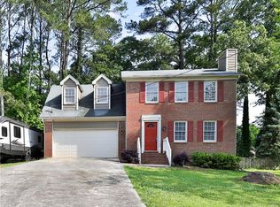 120 Lake Run, Lawrenceville, GA 30046