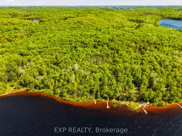 686 E Fox Lake Rd, Town Of Huntsville, ON P1H 2J2