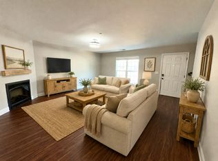 1126 Maple Tree Ln, Chattanooga, TN 37421