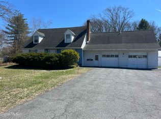 610 Saratoga Road, Glenville, NY 12302