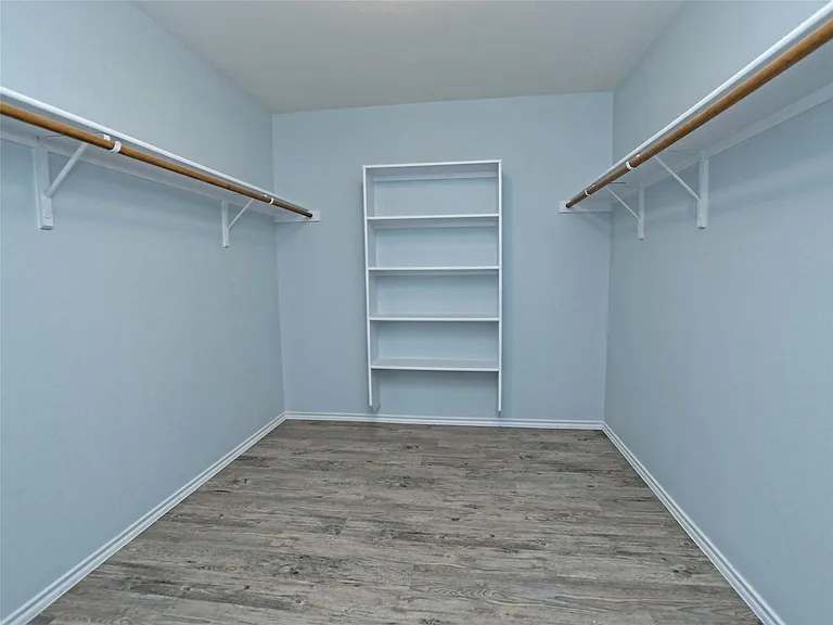 303 Banner Ave — Photo 20