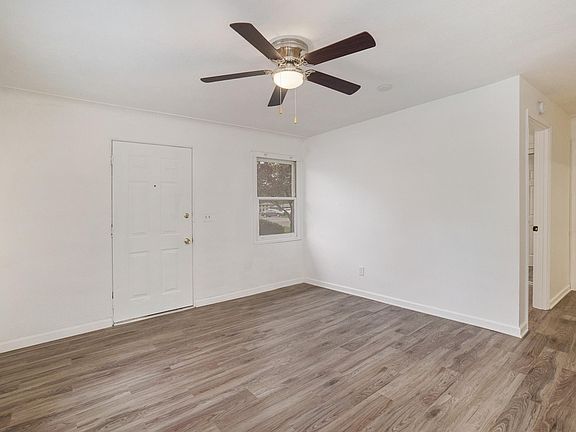 5th image of 3515 Saratoga St
