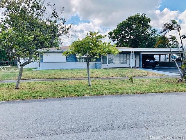 1st image of 677 W Evanston Cir