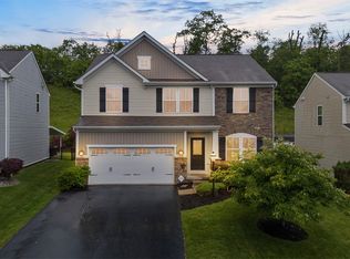 224 Long Ridge Dr, Coraopolis, PA 15108