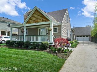 4332 Hampton Blvd, Royal Oak, MI 48073