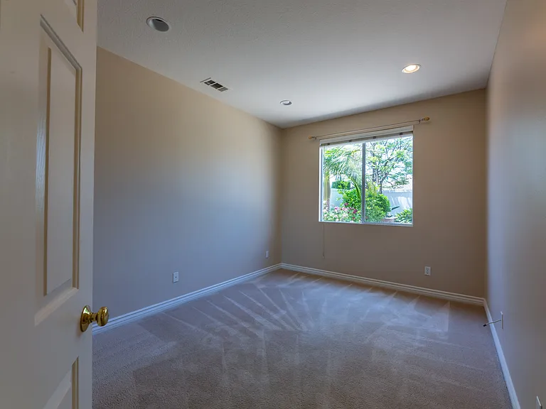 14 Monument Pl — Photo 10
