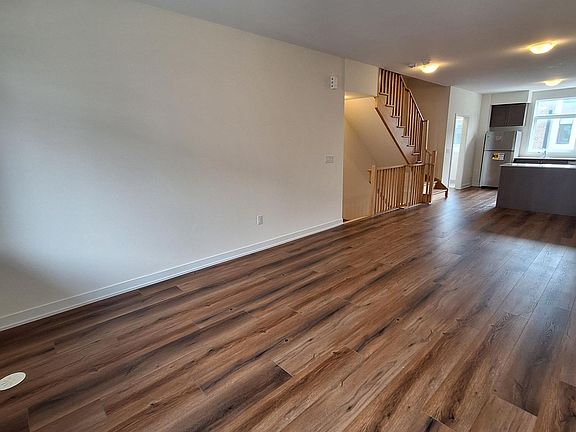4th image of 1695 Dersan St #1202