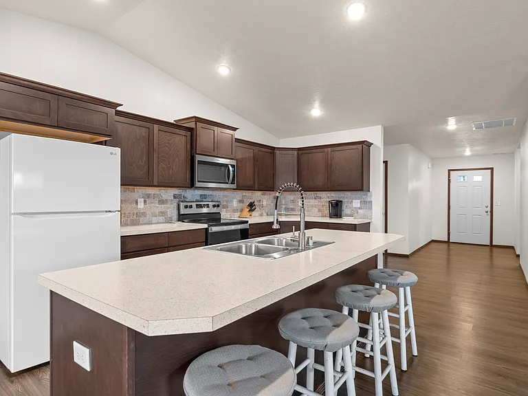 10424 W Lingonberry Rd — Photo 7