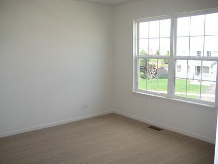 1906 Lake Bluff Lane