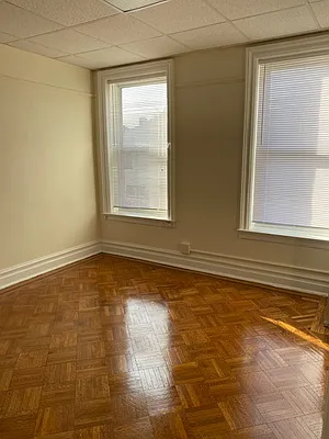 Rented by Virtual Real Estate | media 8