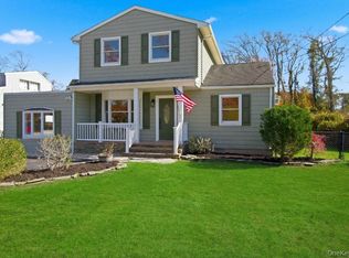 225 Lyman Rd, East Patchogue, NY 11772