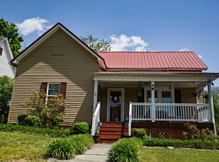 1007 Washington Ave, Etowah, TN 37331
