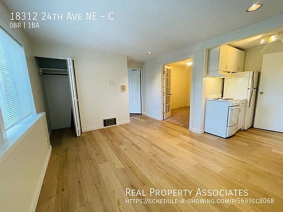 3rd image of 18312 24th Ave NE Unit C