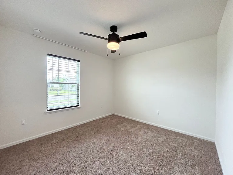 2894 Windsor Lakes Way — Photo 6