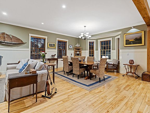 5th image of 1 Willis Point Road