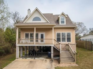 103 Dell Trl, Ocean Springs, MS 39564