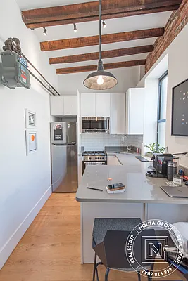 Rented by Nolita Group | media 30