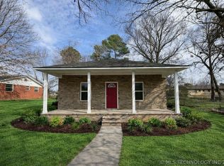 503 S Dogwood St, Muldrow, OK 74948