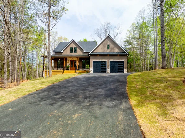 1050 Rainbow Cir, Cleveland, GA 30528