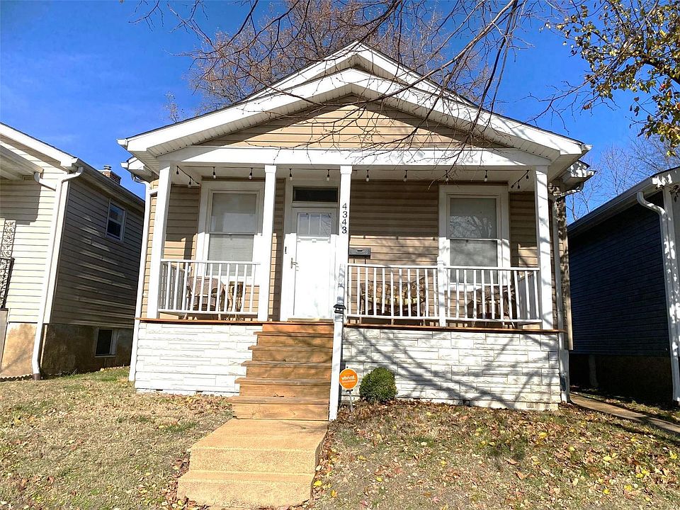 1st image of 4343 Wallace St