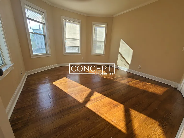 2 Johnson Ave #3 — Photo 12