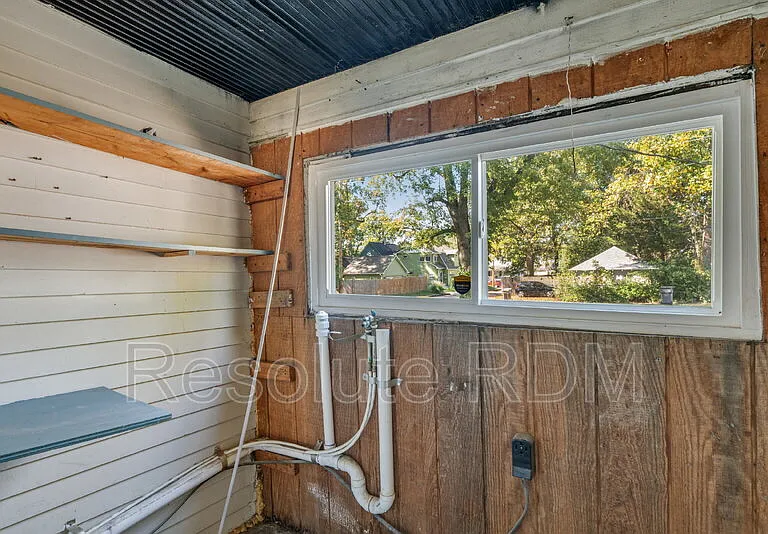1314 N Dearborn St — Photo 12