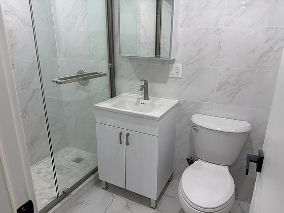 3rd image of 7549 113th St APT 1