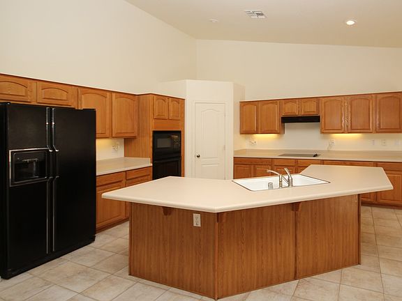4th image of 10894 S Turtle Dove Dr