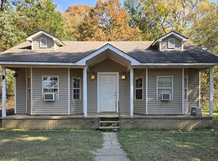 71 Foothill Dr, Conway, AR 72032