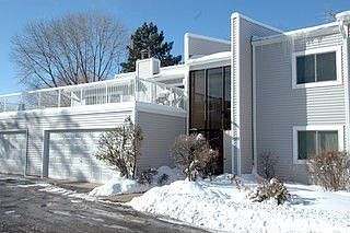 2nd image of 2246 N Baldwin Rd #5B