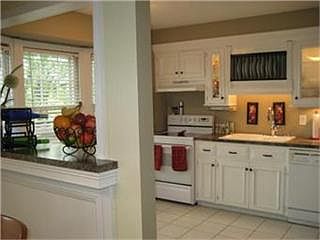 5th image of 10006 Oakridge Dr