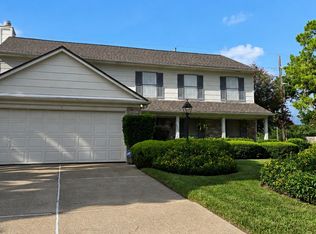 16002 Sweetwater Creek Dr, Houston, TX 77095