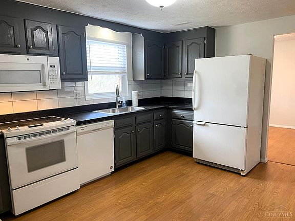5th image of 614 Glenrose Ln