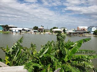 328 Copano Ridge Rd, Rockport, TX 78382