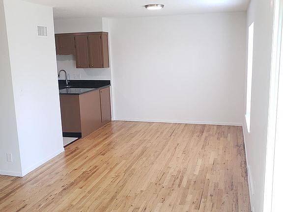3rd image of 6620 W 93rd Ter APT B