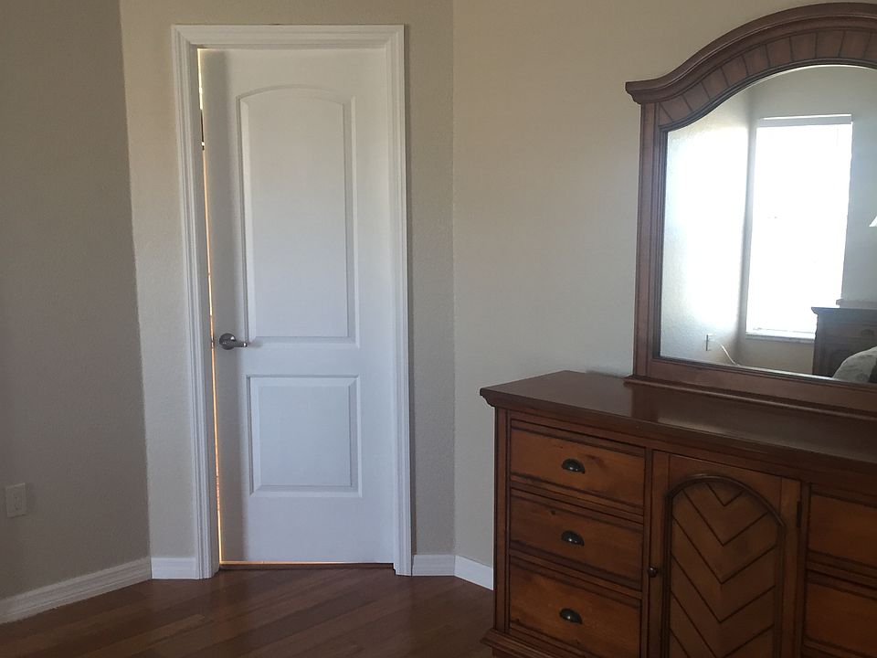 1st image of 25086 Doredo Dr