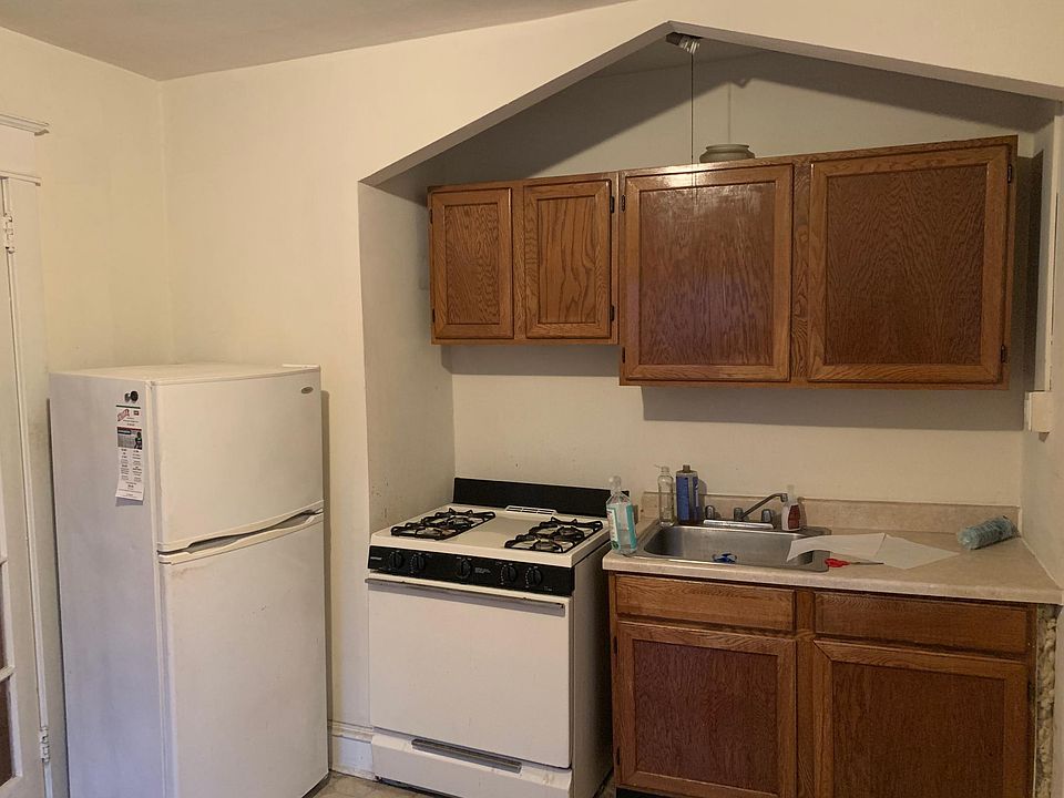 1st image of 144 W Allens Ln #Z29