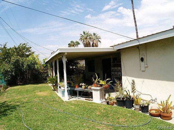 2nd image of 2047 Jellick Ave